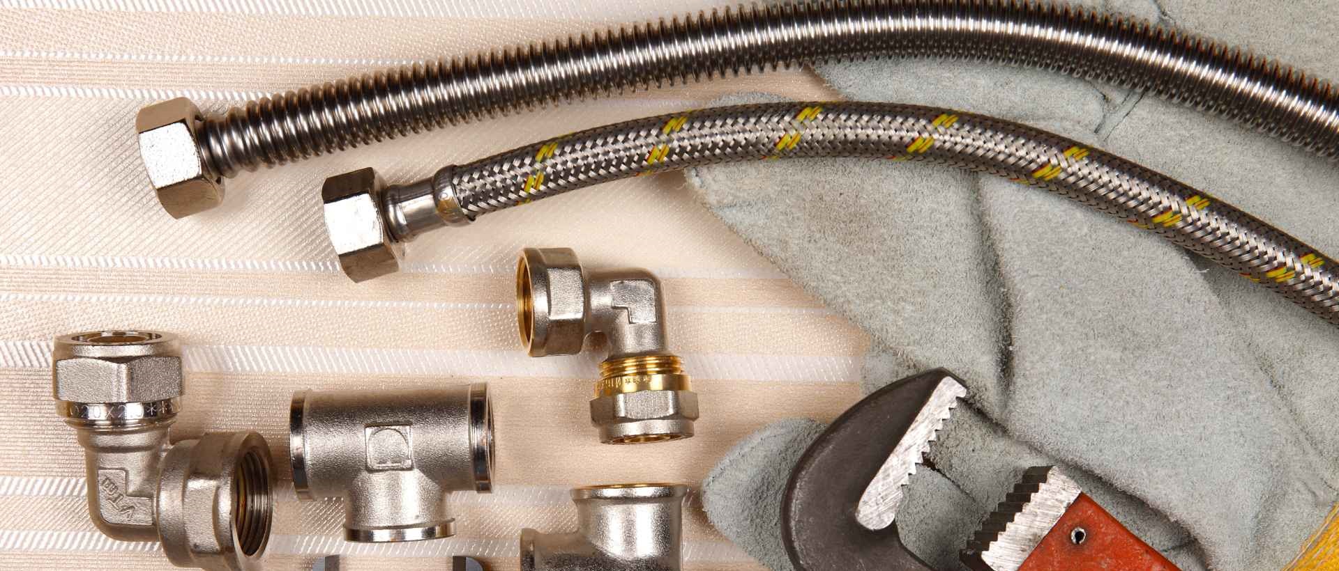 Emergency plumbers RM13